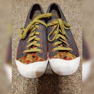 Keen Women's size 10 sneakers